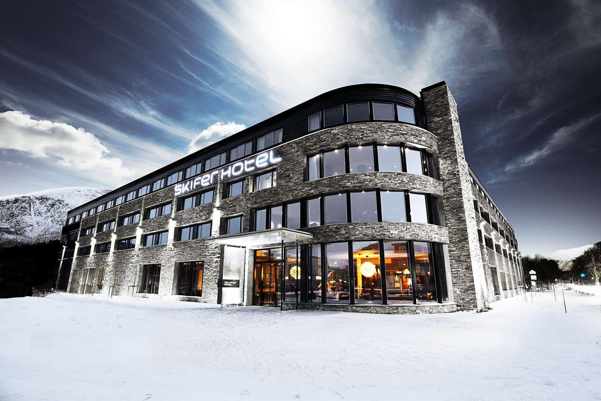 Quality Hotel Skifer Oppdal Kültér fotó